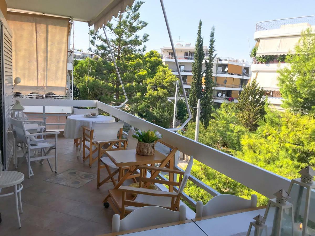 Kerry'S Cosy Apartment Vári Екстериор снимка